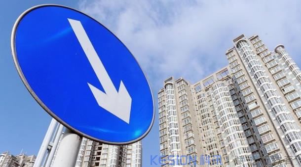 克林顿提醒勿走美国老路 房产推动经济不靠谱