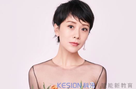 8位嫁给普通人的女星，比起嫁入豪门，她们的爱情更让人安心